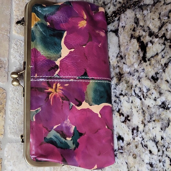 Patricia Nash Blooming Romance Clutch - Picture 3 of 7